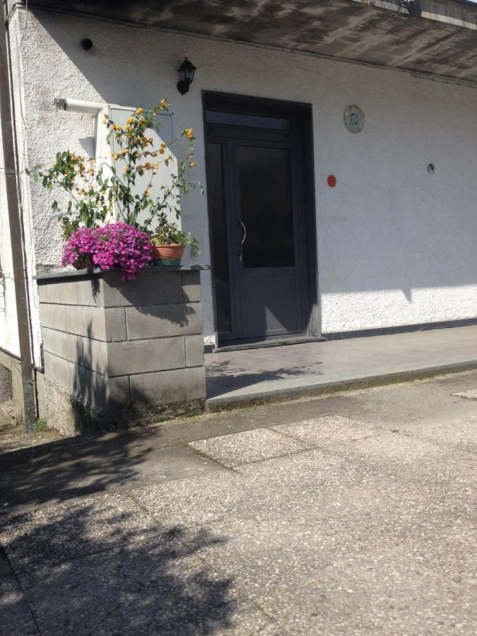 Apartamento La Magnolia Riccò del Golfo di Spezia Exterior foto
